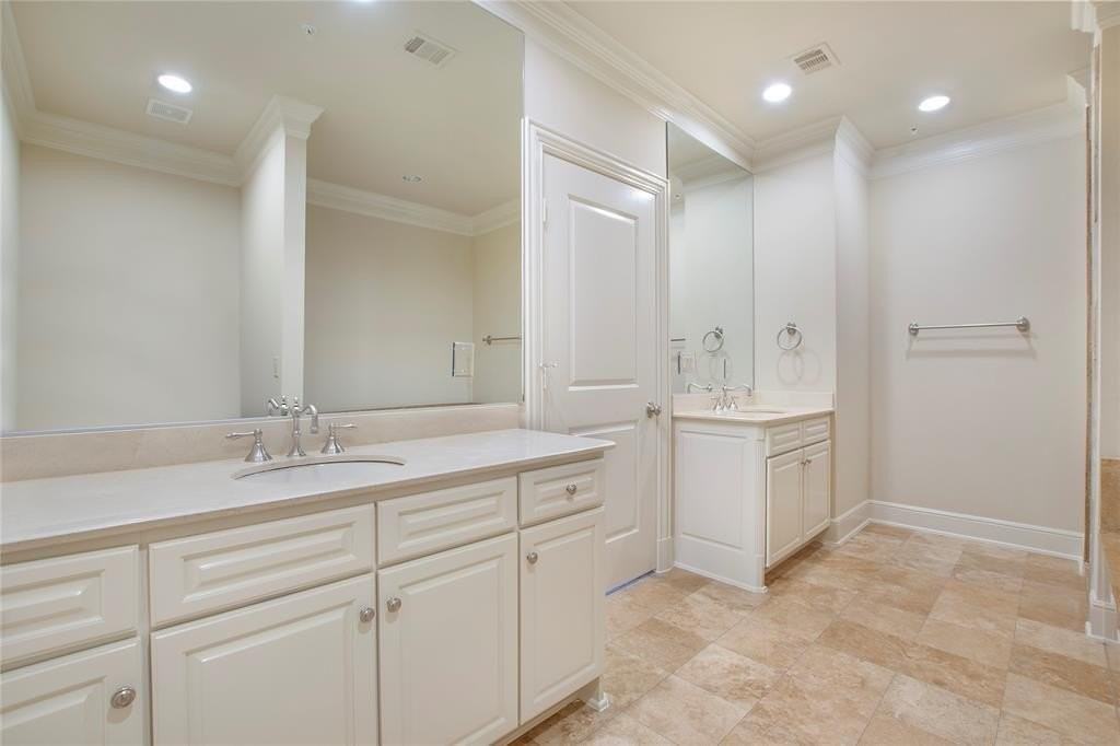 6525 Bandera Ave #2F - Photo 4 of 8