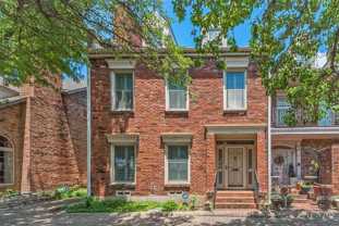 4104 Lovers Ln - Photo 1 of 1