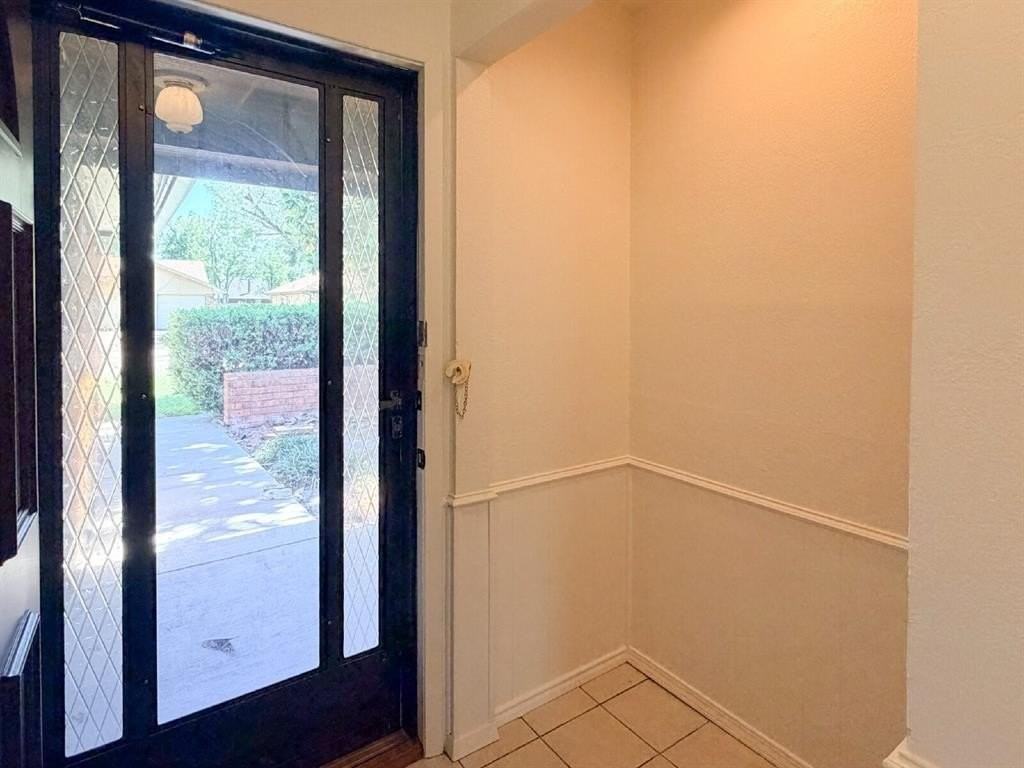 712 Pecan St - Photo 6 of 31