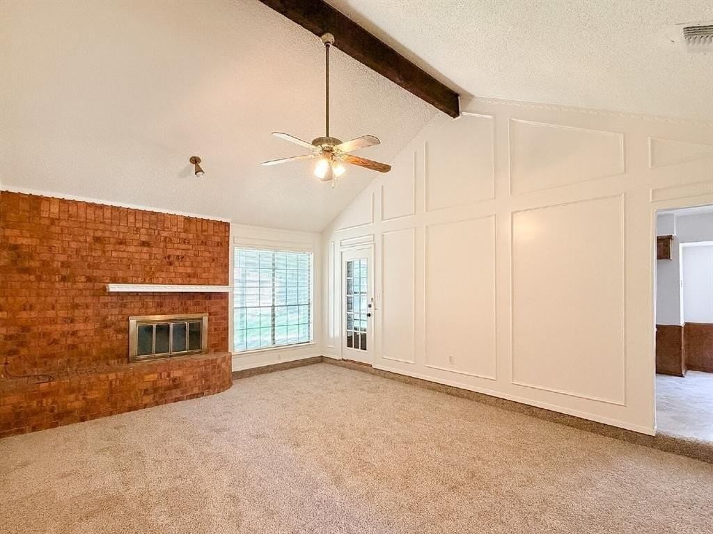 712 Pecan St - Photo 7 of 31