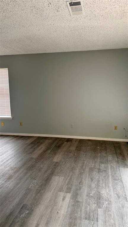 3812 Stuart Rd - Photo 3 of 9