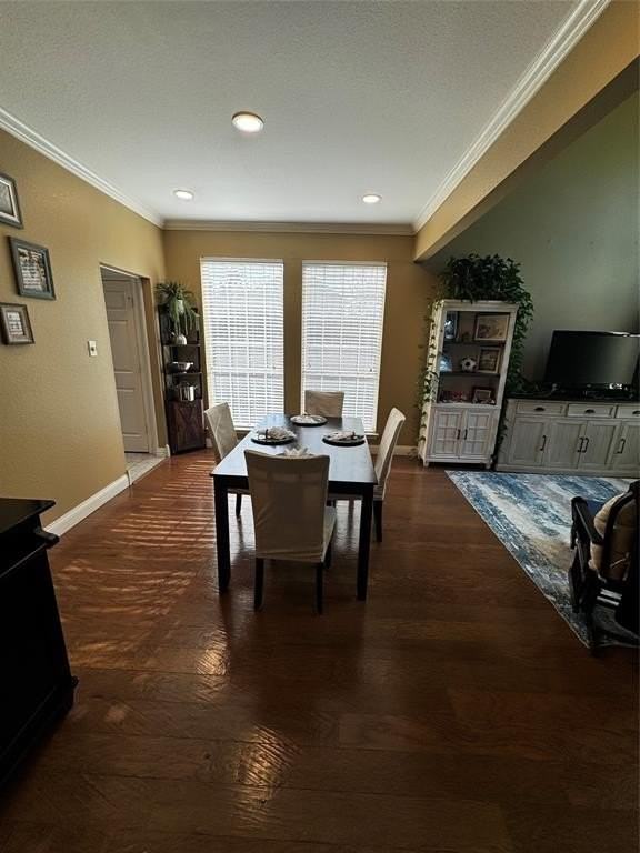 11513 Charlotte Ln - Photo 6 of 40