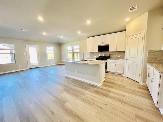 2215 Gustavus Dr - Photo 4 of 17