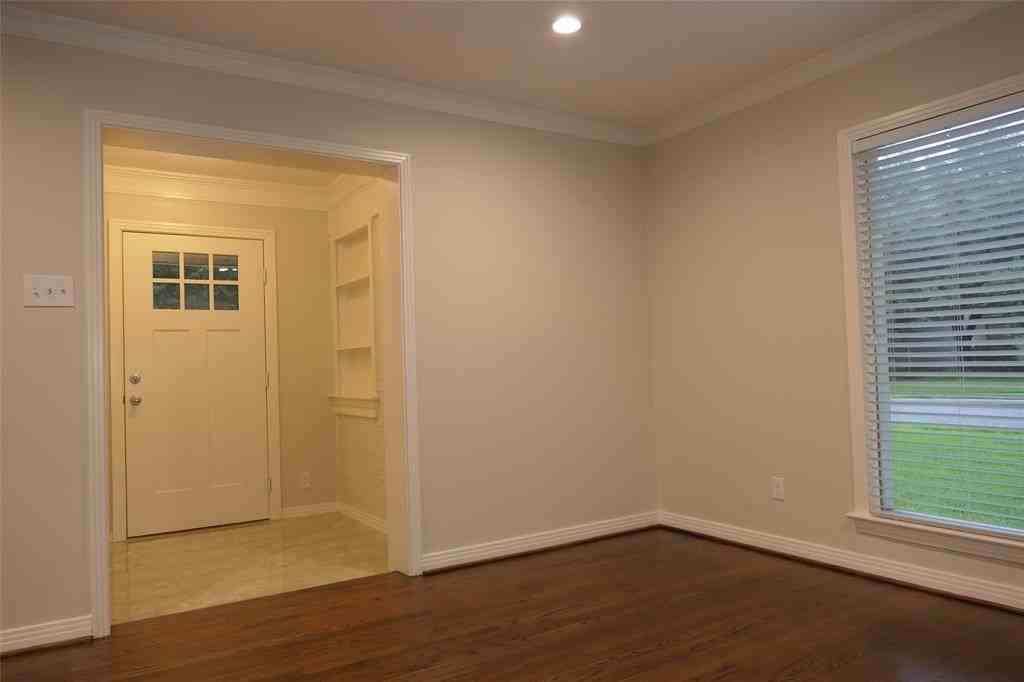 6333 Anita St - Photo 3 of 27