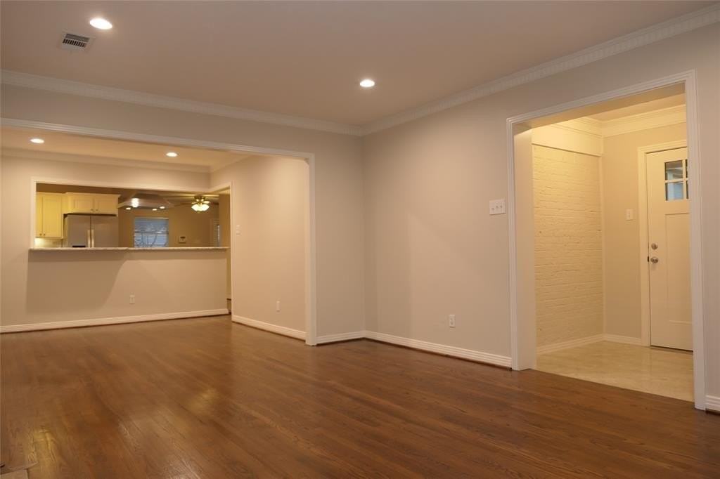 6333 Anita St - Photo 4 of 27
