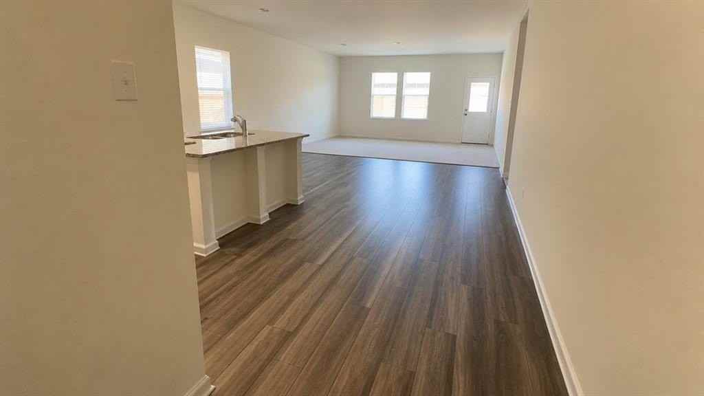 1874 Purtis Creek Dr - Photo 5 of 11