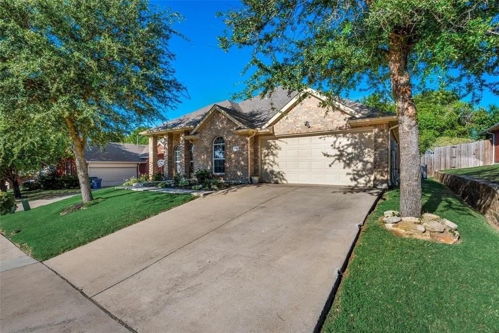 2730 Fern Valley Ln - Photo 3 of 26