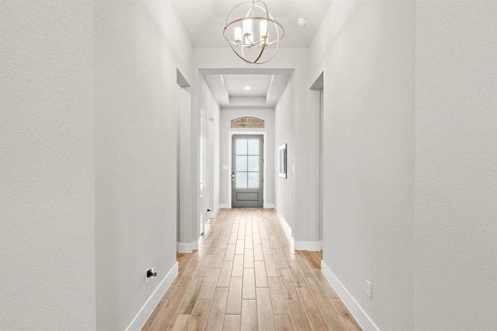 8409 Cline Cv - Photo 6 of 40