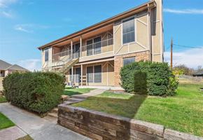 featured image of 4920 Brianhill Dr #B