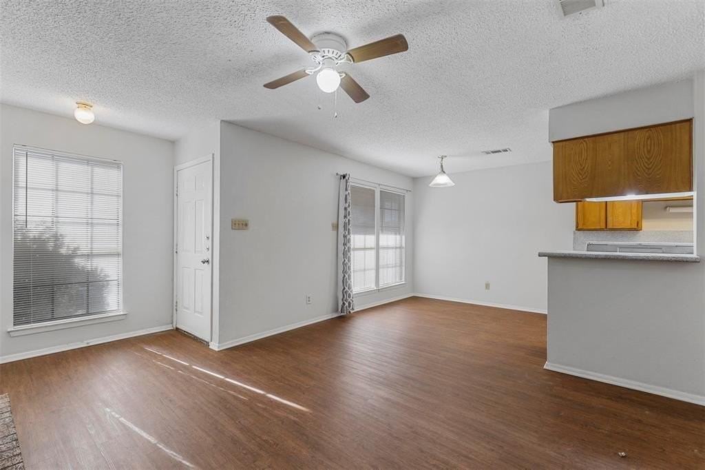 4920 Brianhill Dr #B - Photo 4 of 19