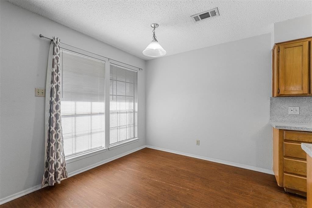 4920 Brianhill Dr #B - Photo 5 of 19