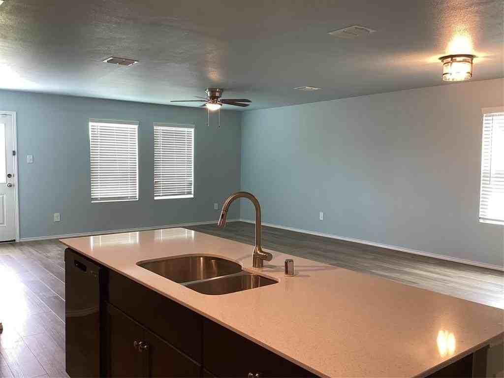 14604 Camino Real Dr - Photo 6 of 20