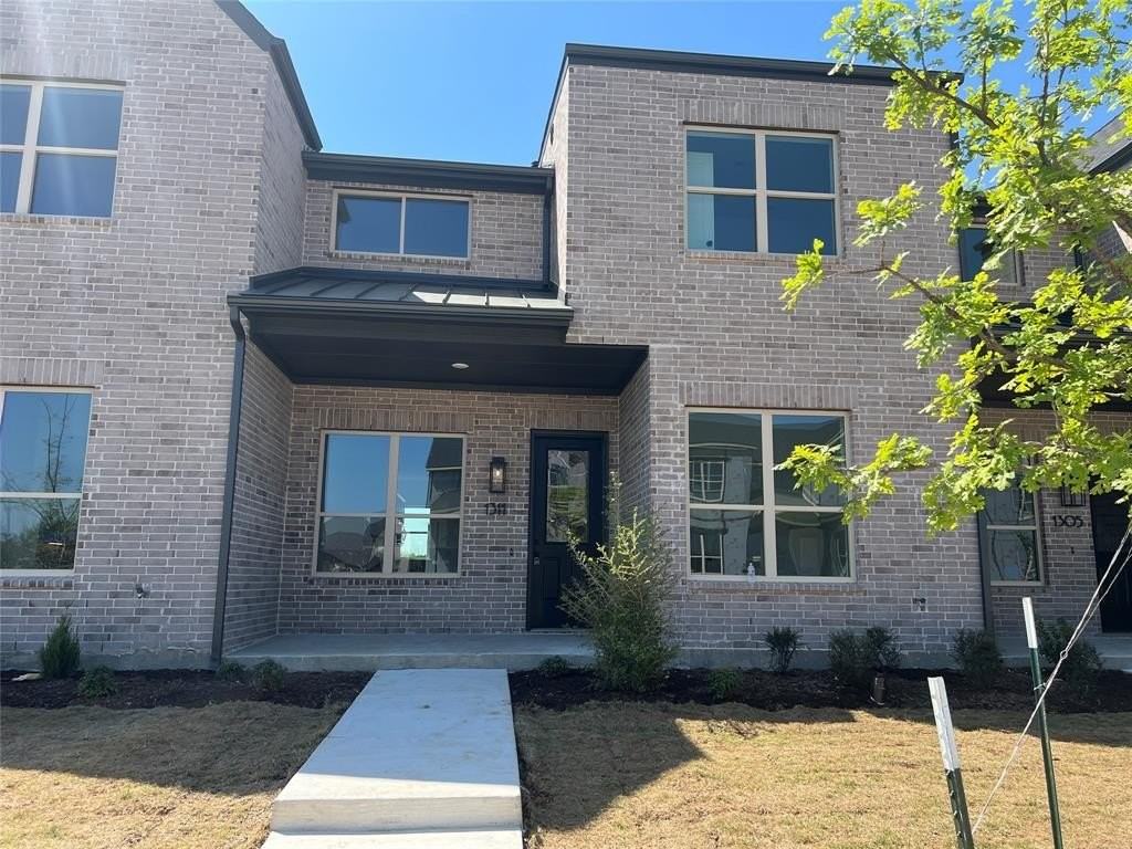 1311 Arkansas Springs St - Photo 2 of 24