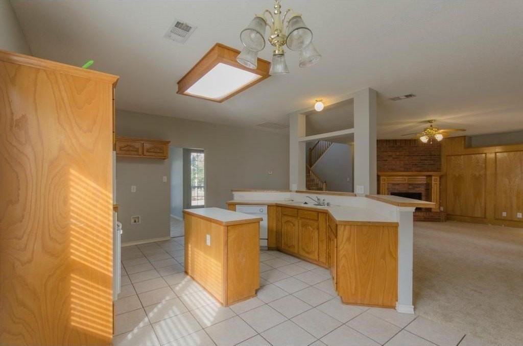 1532 Tanglewood Dr - Photo 7 of 25