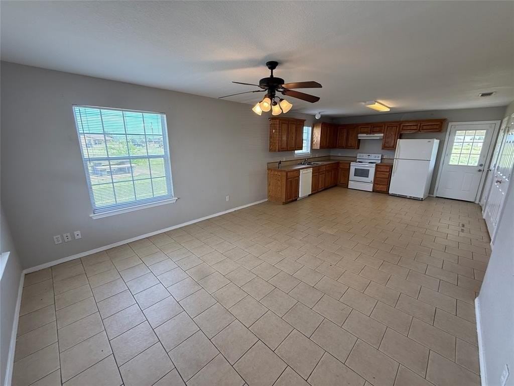 217 Blue Bell Ct - Photo 2 of 21