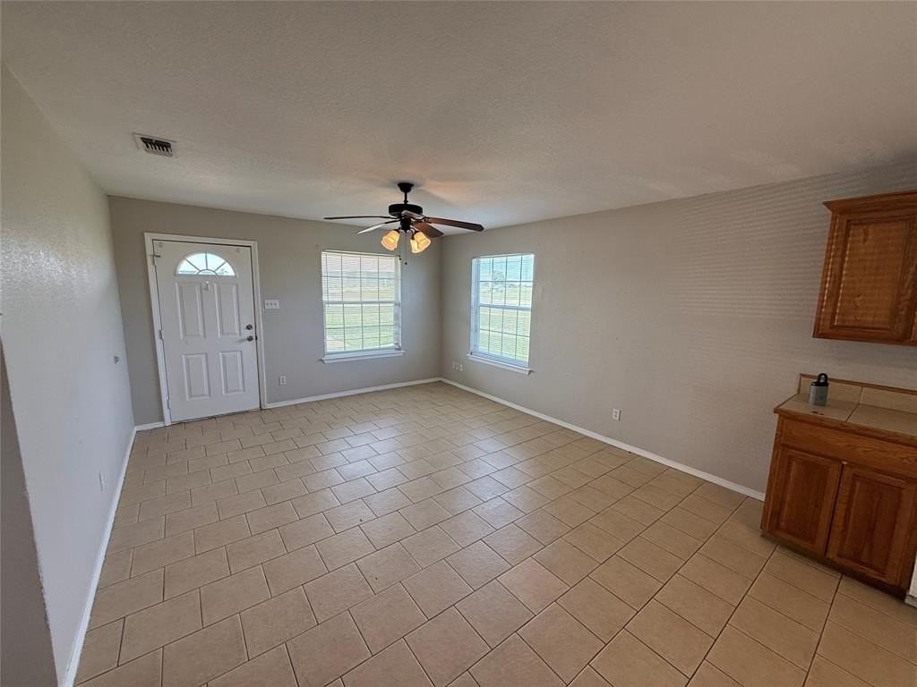 217 Blue Bell Ct - Photo 4 of 21