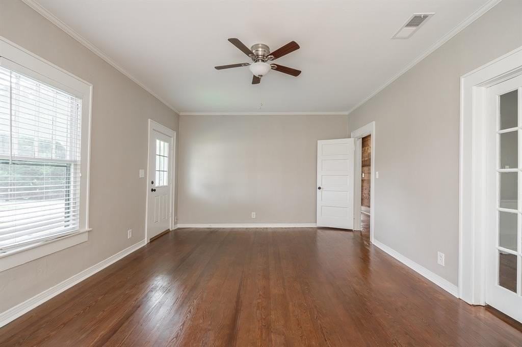 680 E Winningkoff Rd - Photo 5 of 28