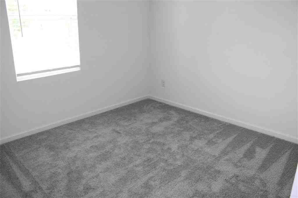 1665 Hossler Trl - Photo 4 of 19