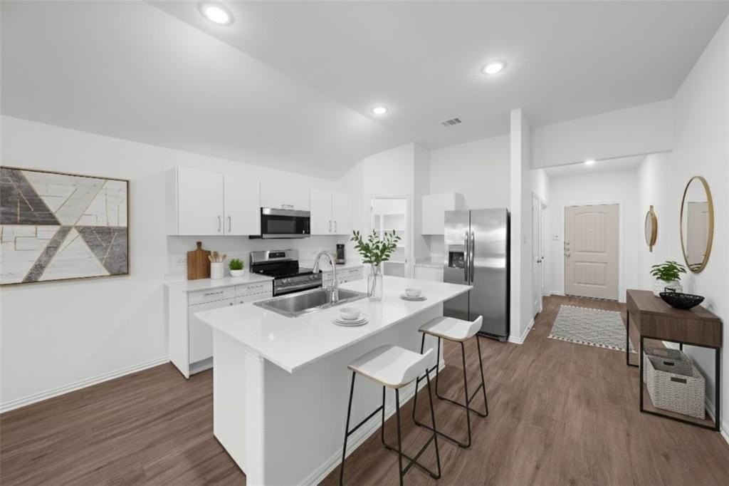 231 Woodlands Blvd - Photo 5 of 19