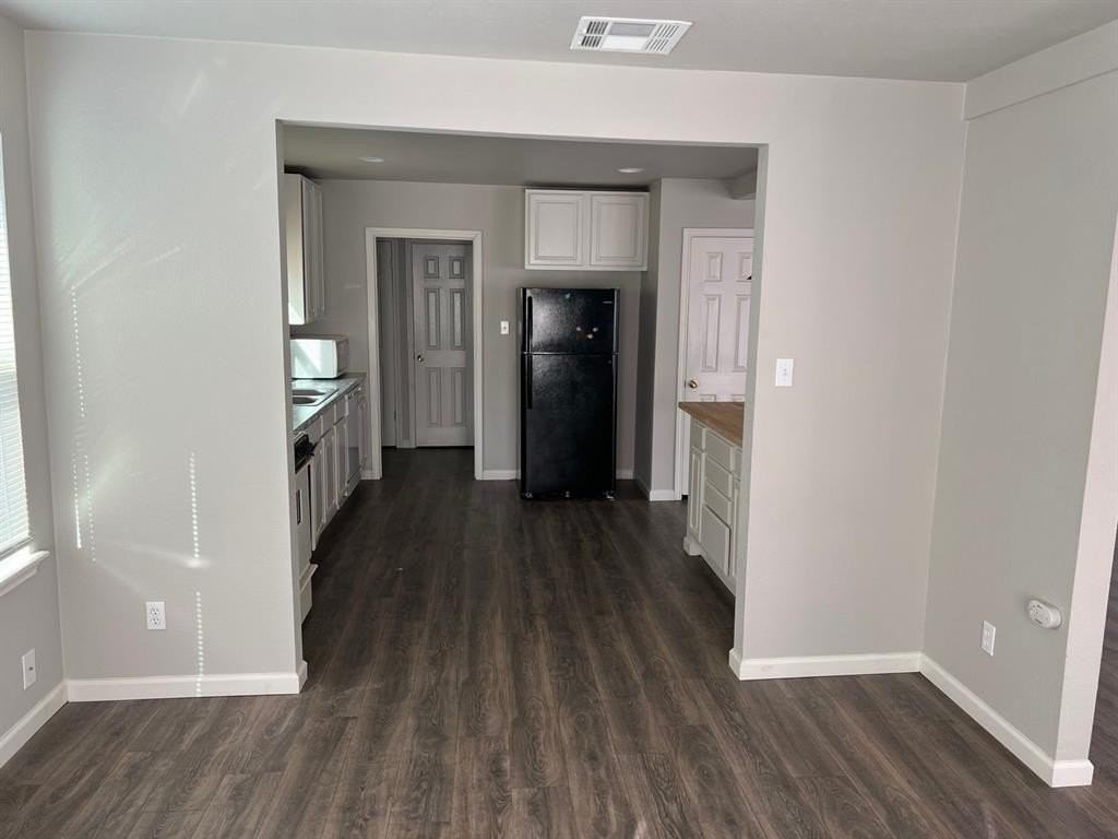500 W Parkway St #2 - Photo 7 of 12