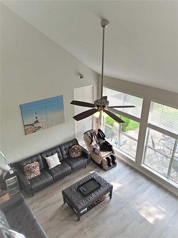 9206 Rio Blanco Dr - Photo 3 of 11