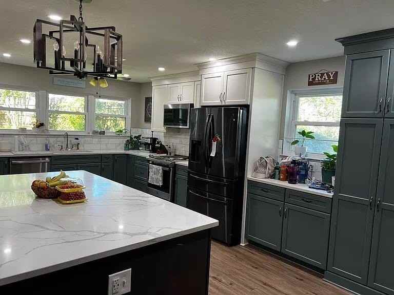2 Crescent Ct - Photo 5 of 15