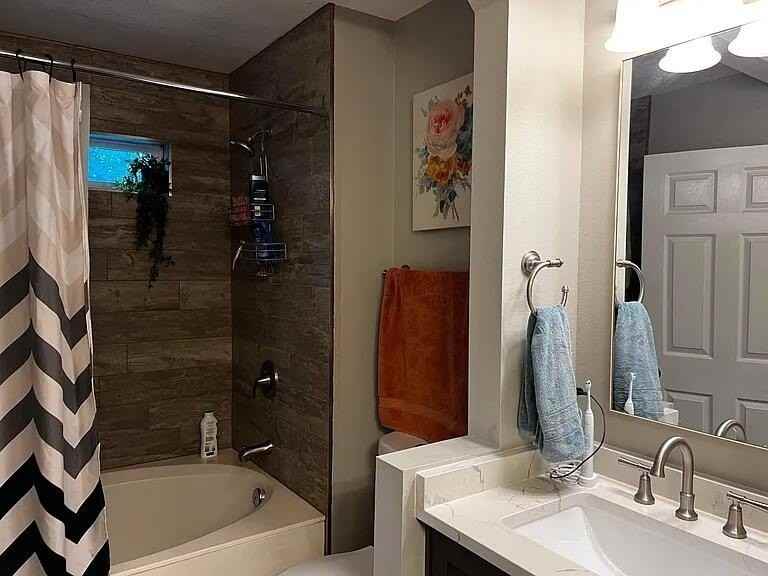 2 Crescent Ct - Photo 6 of 15