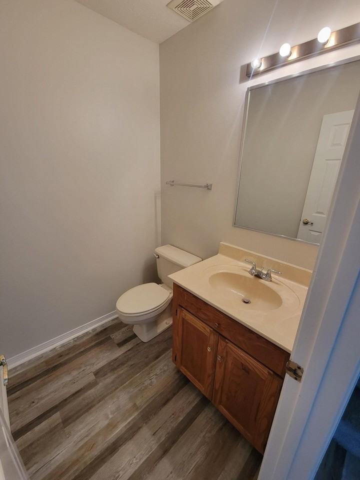 313 Rue Dianne - Photo 5 of 11