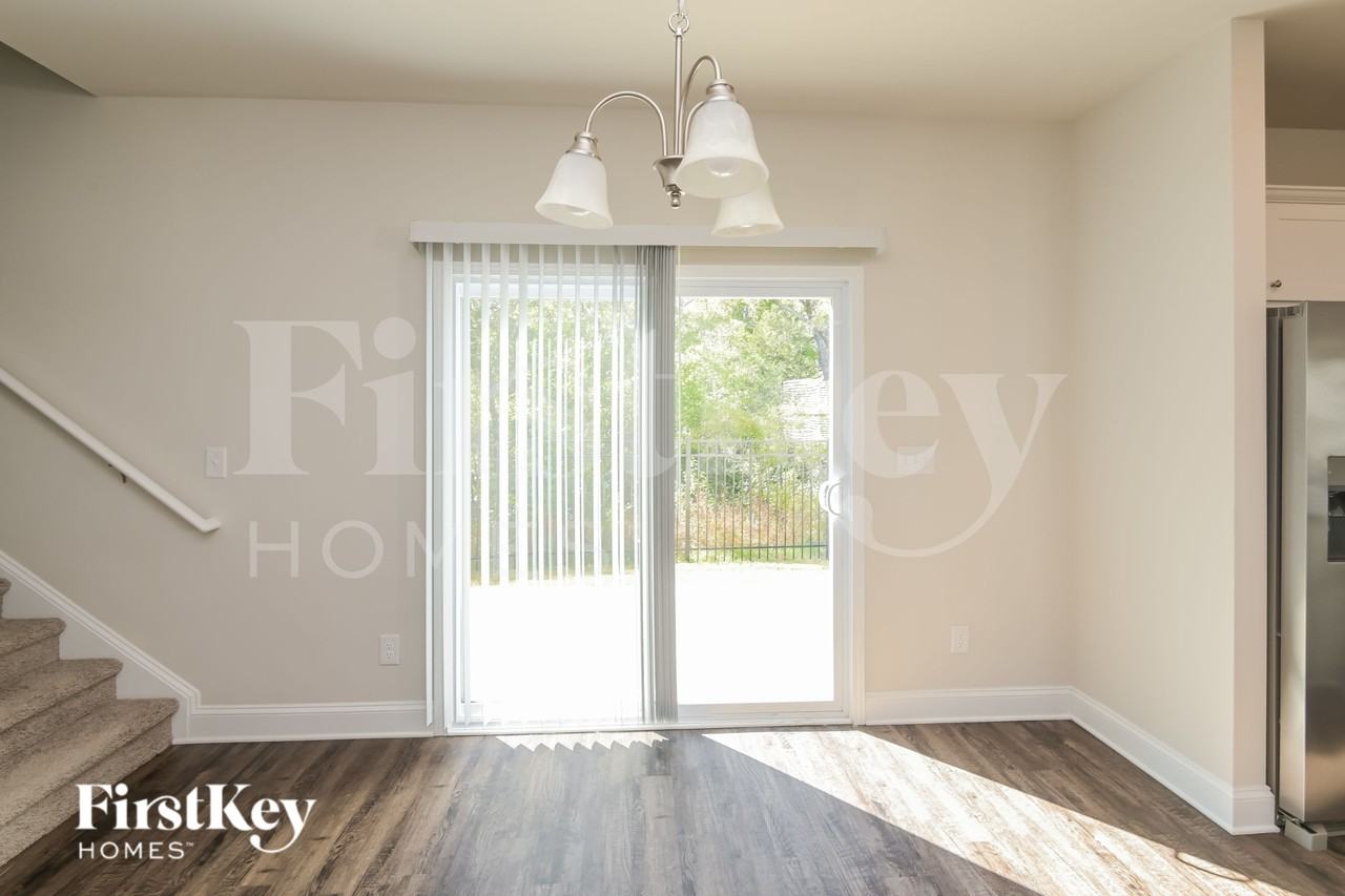 5423 Cobblestone Glen Dr - Photo 5 of 16
