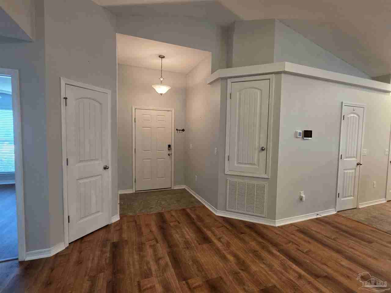 5574 Peach Dr - Photo 3 of 21