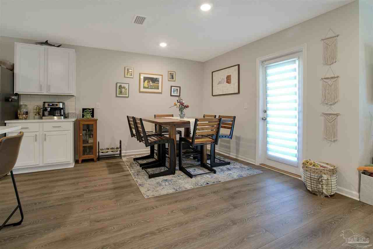 951 Lovebird Ct - Photo 5 of 22