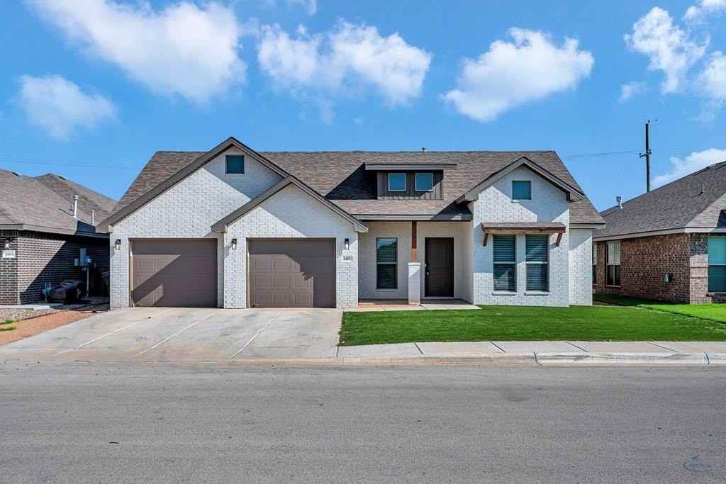 2405 Bastrop Ave