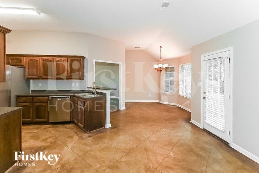 6797 Terry Chase - Photo 5 of 15