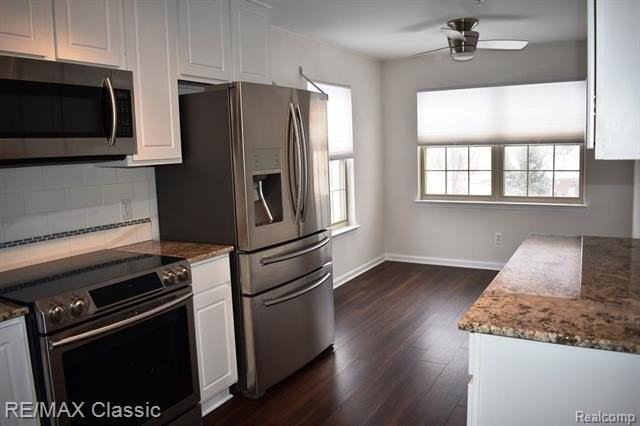 436 Boardwalk Dr - Photo 5 of 38