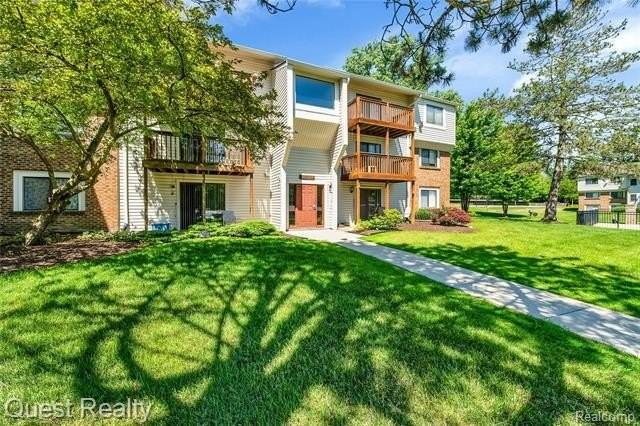 30028 W 12 Mile Rd - Photo 3 of 13