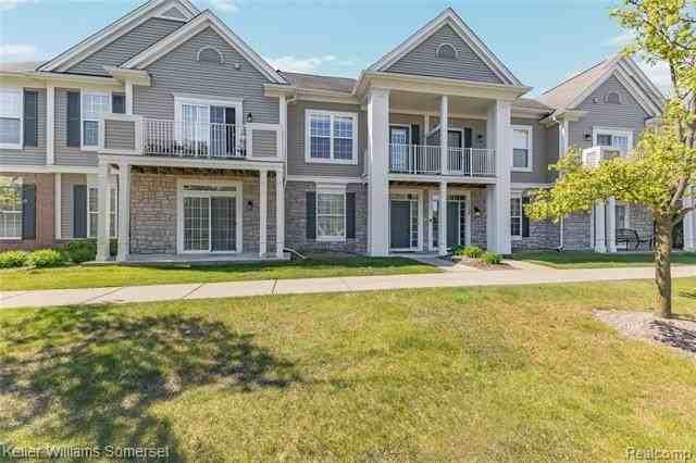 1128 Alameda Blvd - Photo 3 of 38