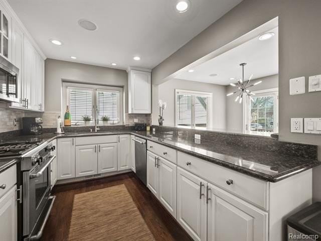 342 E Frank St - Photo 7 of 23