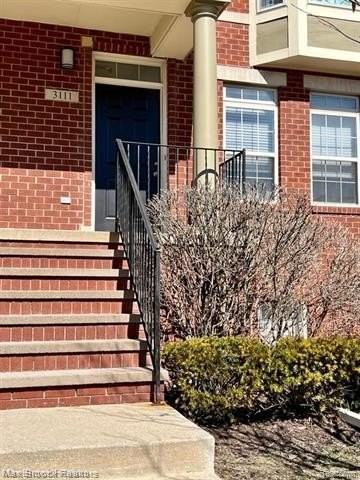 3111 Camden Dr - Photo 2 of 12