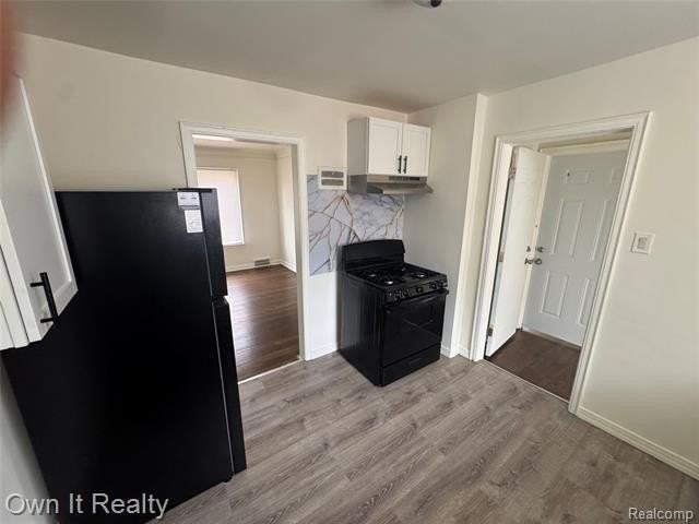 8083 Mendota St - Photo 4 of 12