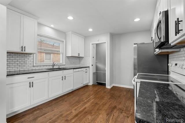 1515 Mohawk Ave - Photo 7 of 22