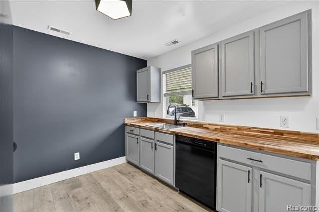 48 Broadway St - Photo 6 of 37