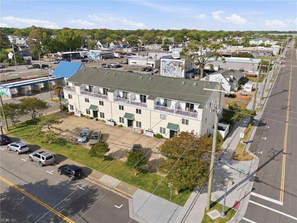 1720 Baltic Ave - Photo 3 of 46