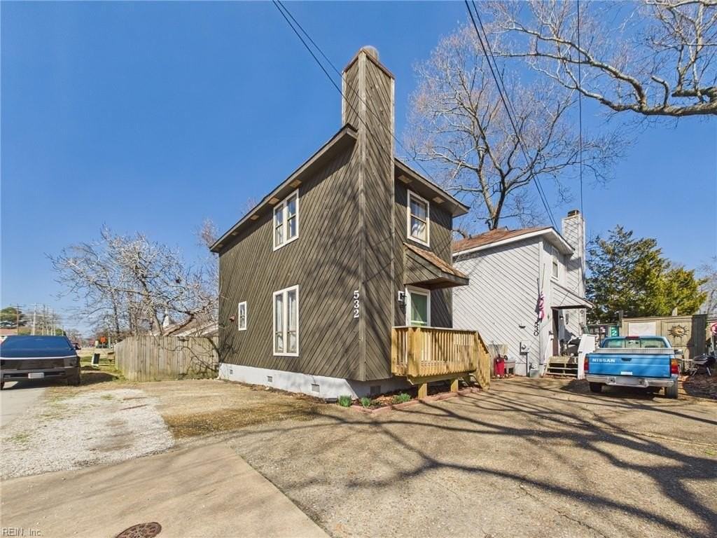 532 9th St - Photo 2 of 48