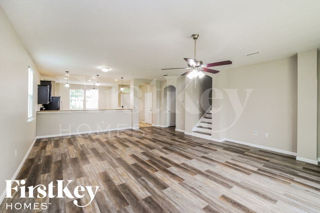 3310 Hidden Meadows Ct - Photo 3 of 15