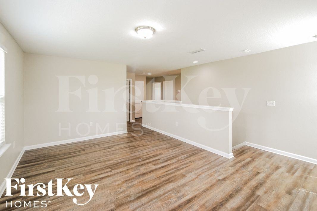 3310 Hidden Meadows Ct - Photo 7 of 15