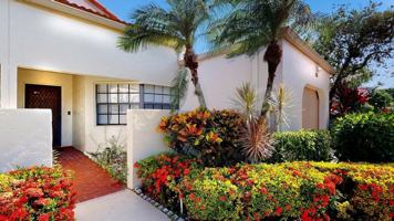 featured image of 5794 W Parkwalk Cir W E