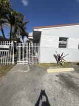 720 Sw 7th St #1 - Photo 1 of 1