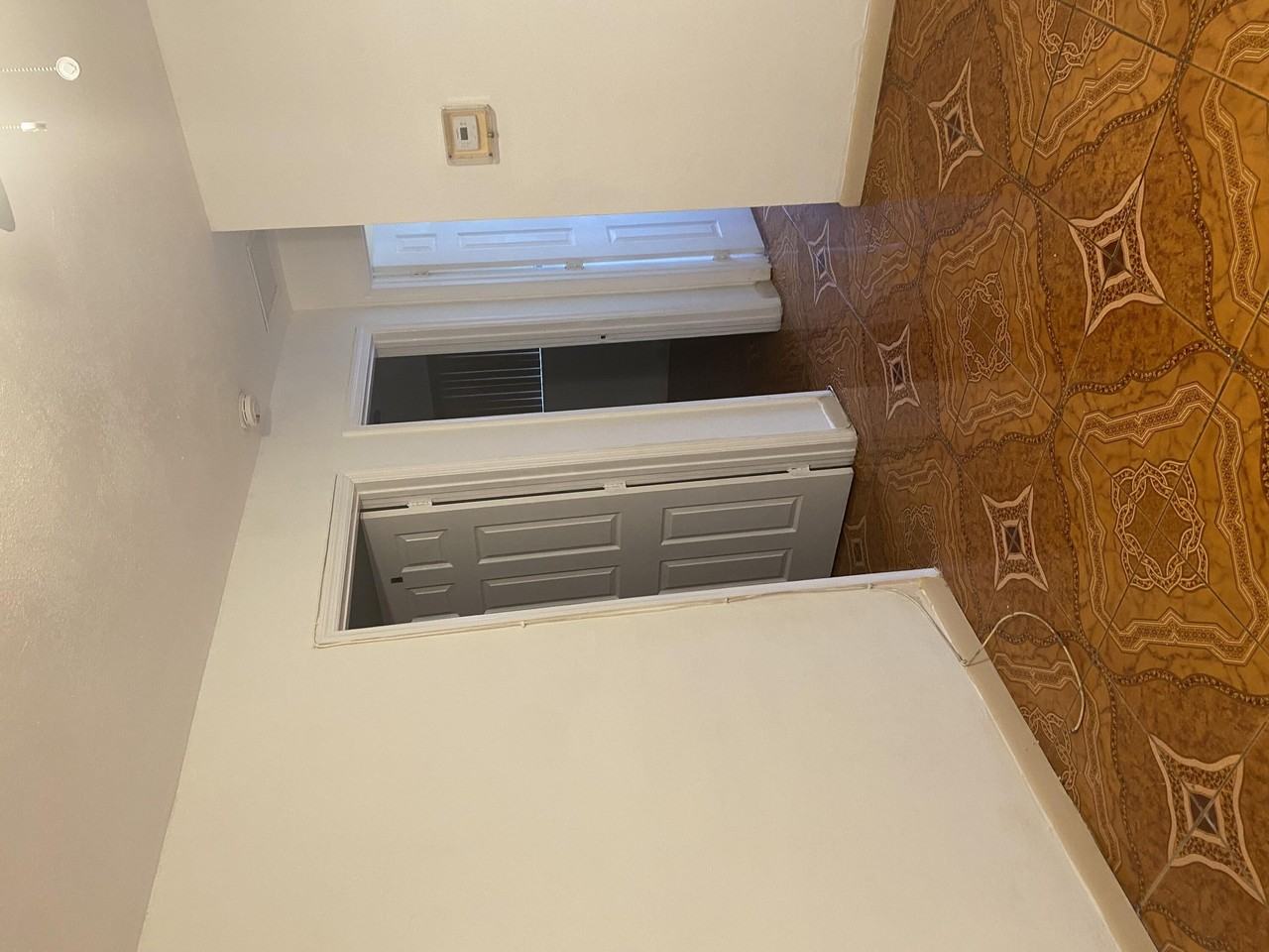 519 Nw 21st Ter - Photo 4 of 12