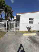 720 Sw 7th St #4 - Photo 1 of 1