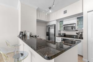featured image of 235 Ne 1st St #504